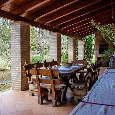 Hypericum Country House Ferienhaus *